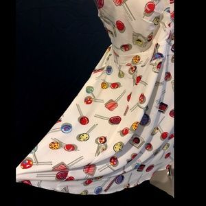 Cute! Summer Lollipop White Dress, Size 24/26